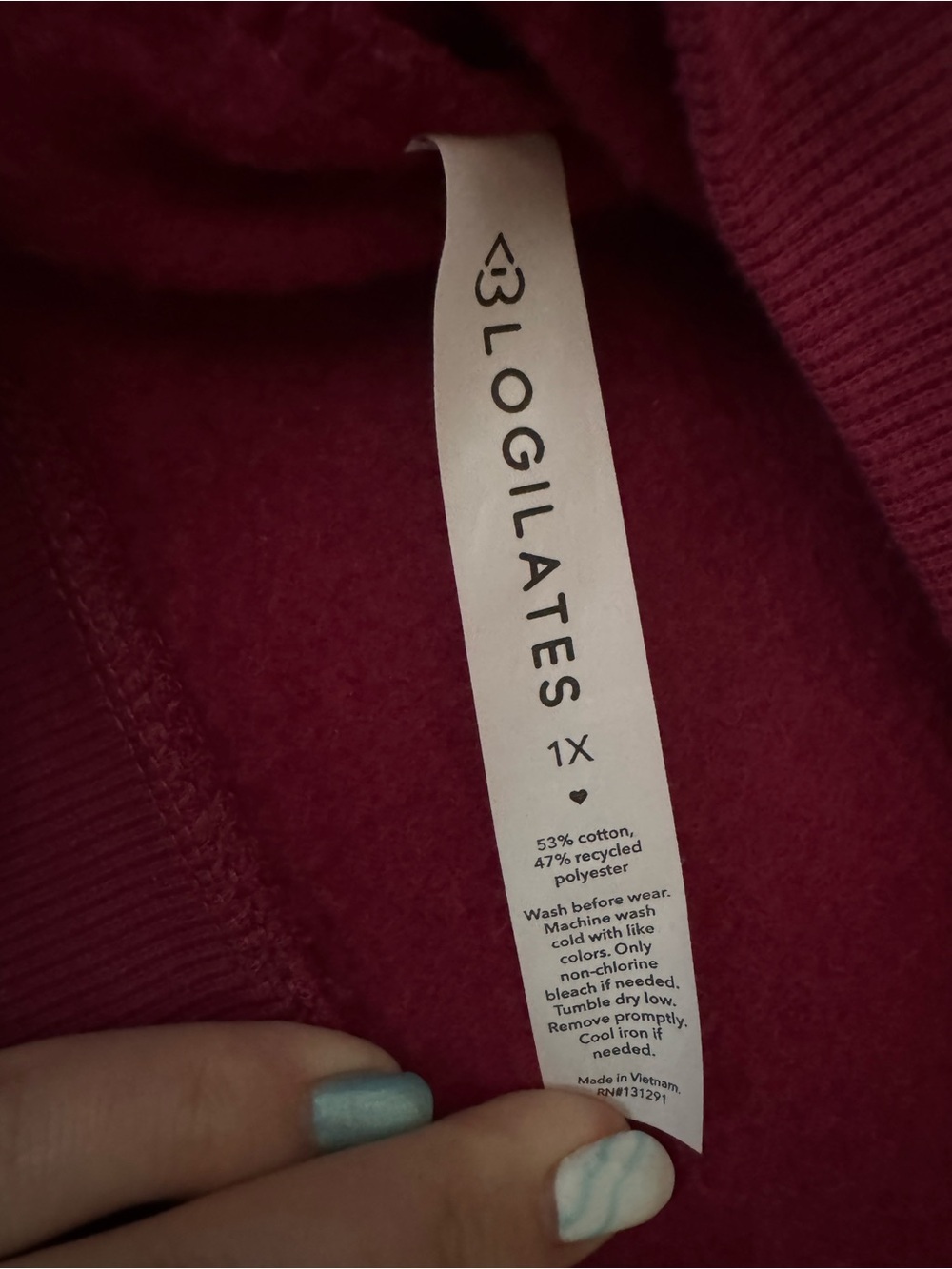 Blogilates Women’s Marshmellow Mockneck Sweatshirt - Burgundy - Picture 3 of 5